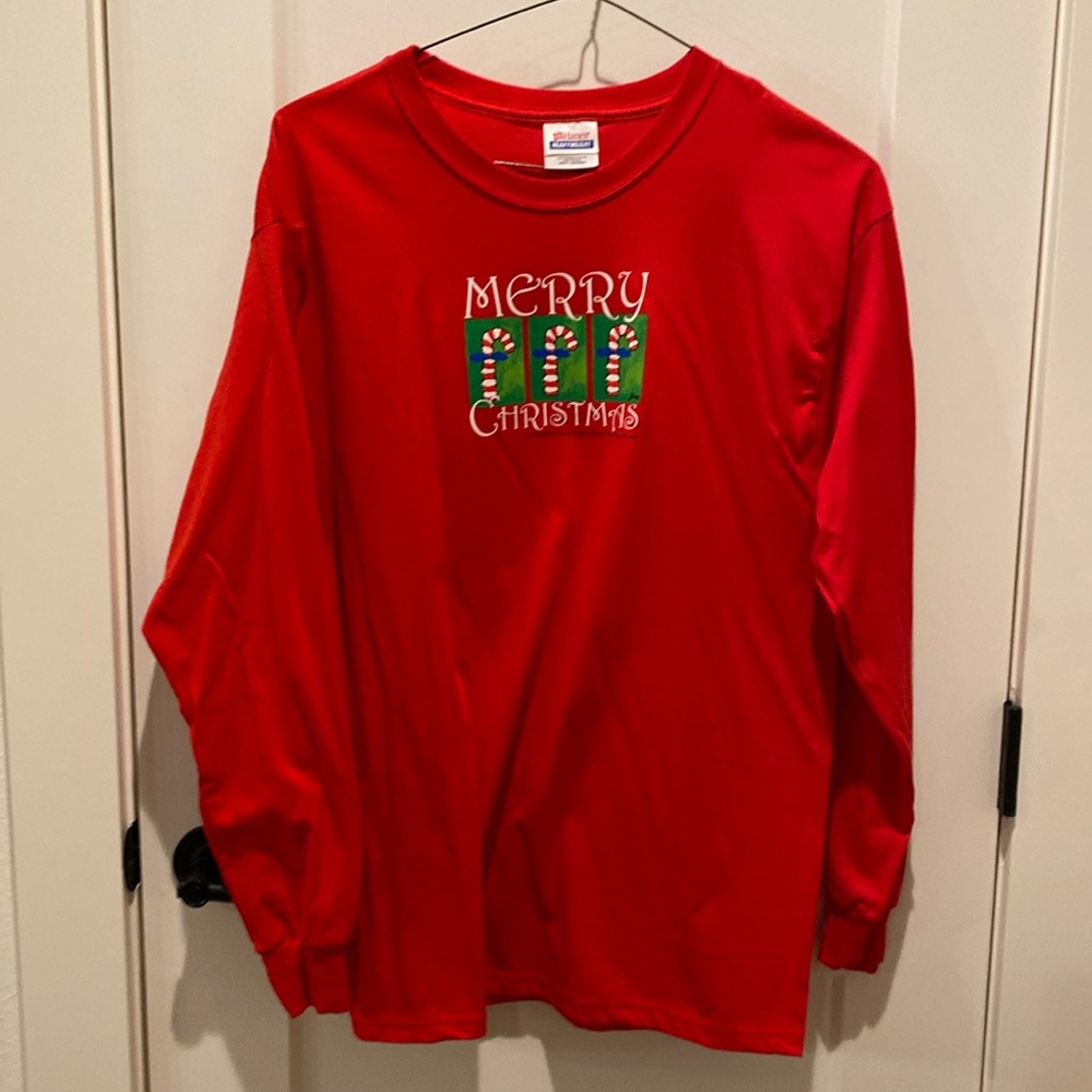 Hanes Merry Christmas Long Sleeve Tee w/Candy Canes.  Size‎ Large.  Heavy Weight